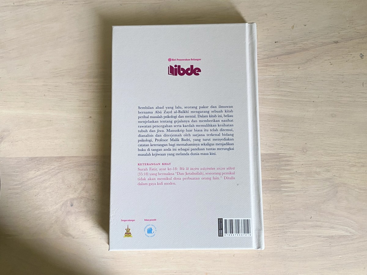 Back cover of Memelihara Jiwa's book.